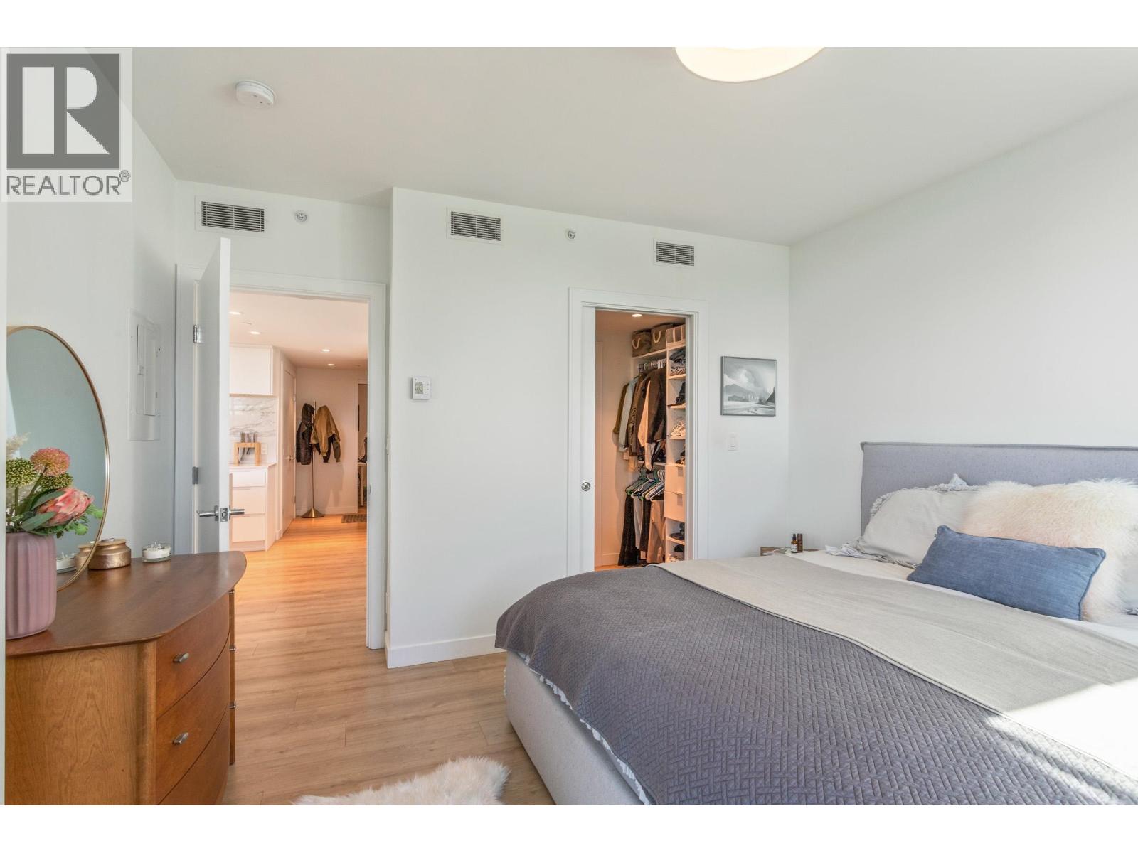 706 1500 Fern Street, North Vancouver — photo 16