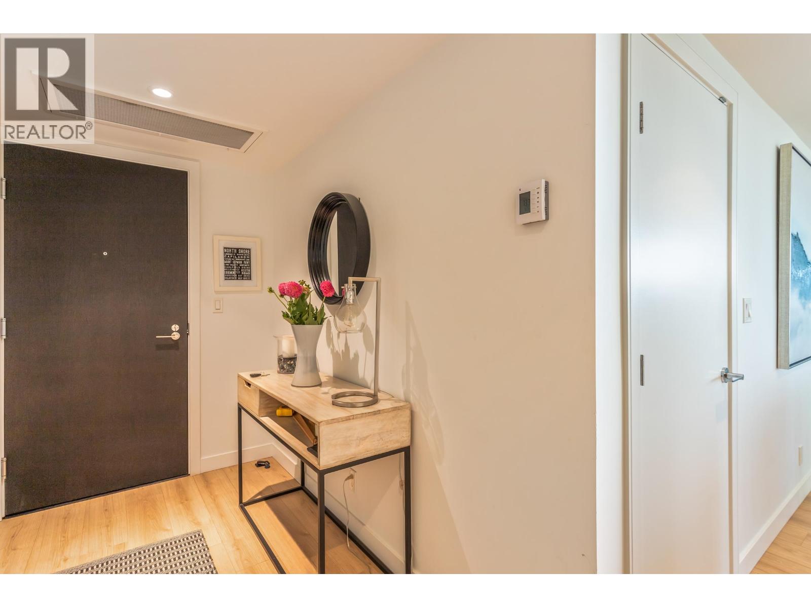 706 1500 Fern Street, North Vancouver — photo 4