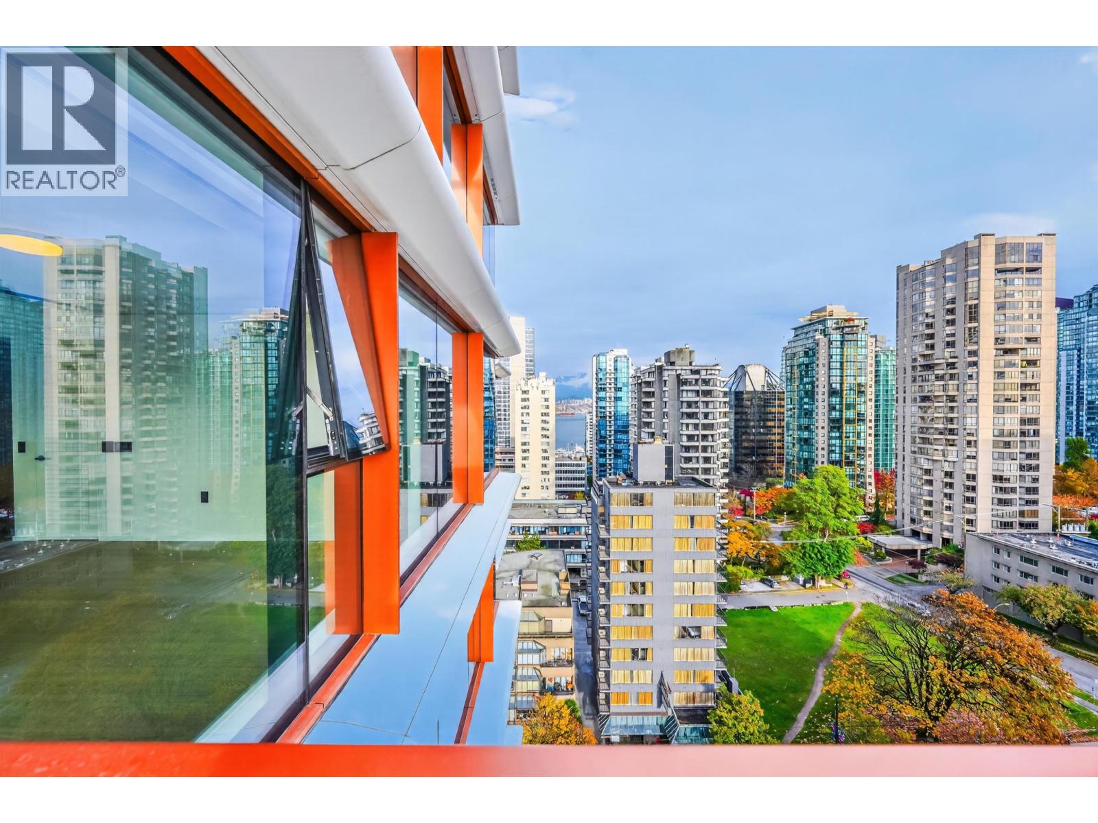 1606 1482 Robson Street, Vancouver — photo 12