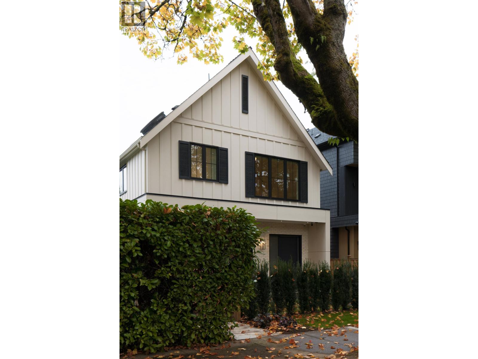 2 3351 W 13th Avenue Unit 2