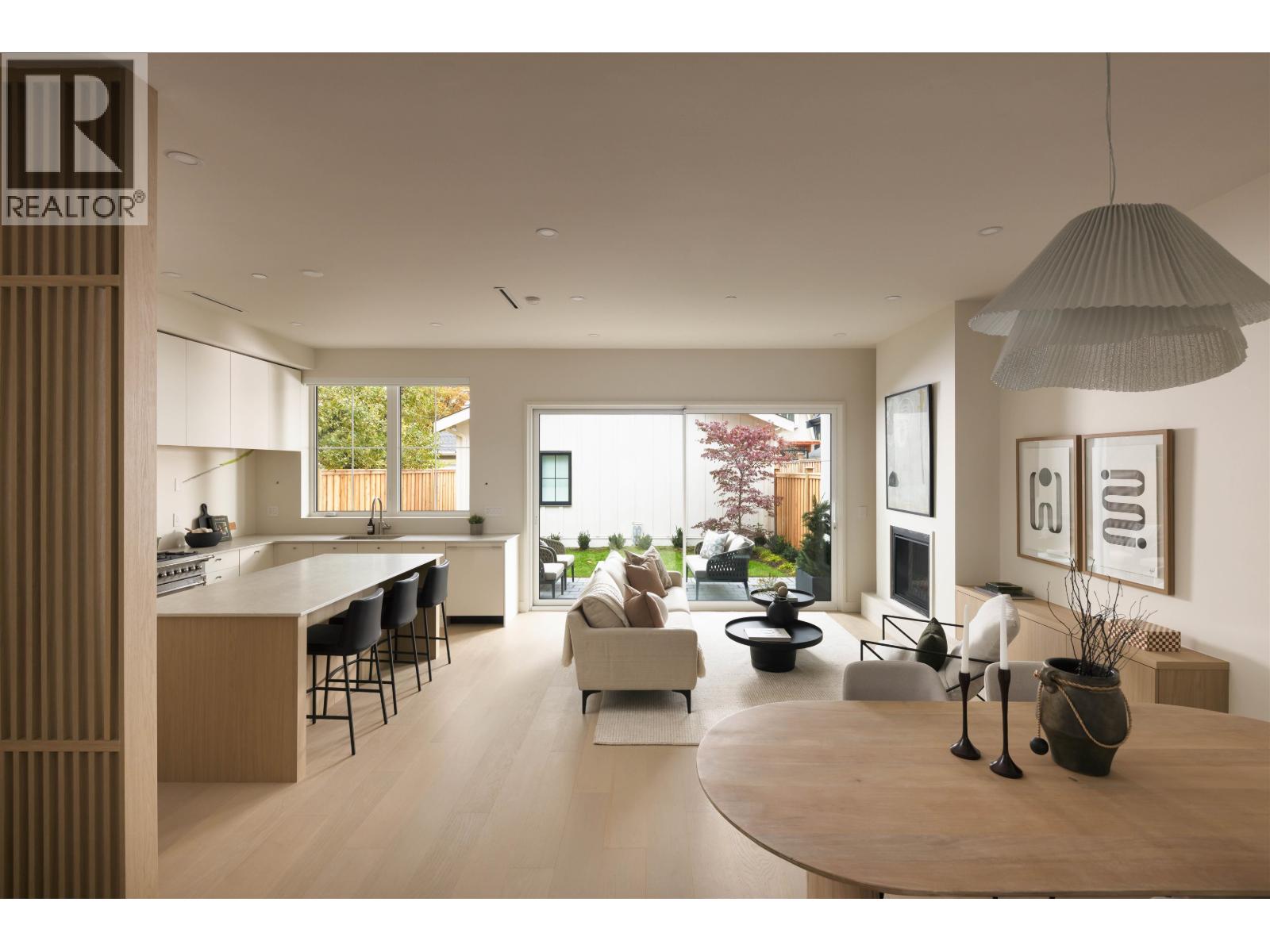 2 3351 W 13th Avenue, Vancouver — photo 18