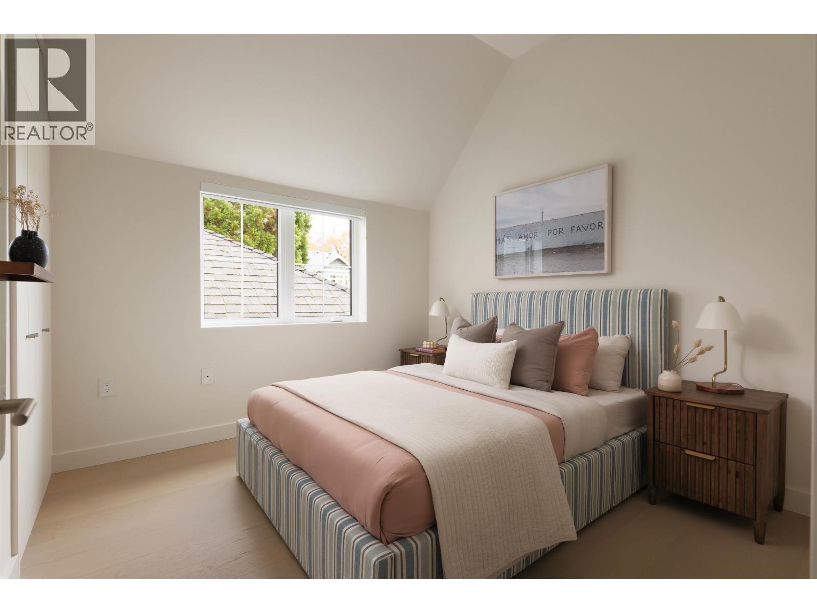 2 3351 W 13th Avenue, Vancouver — photo 31