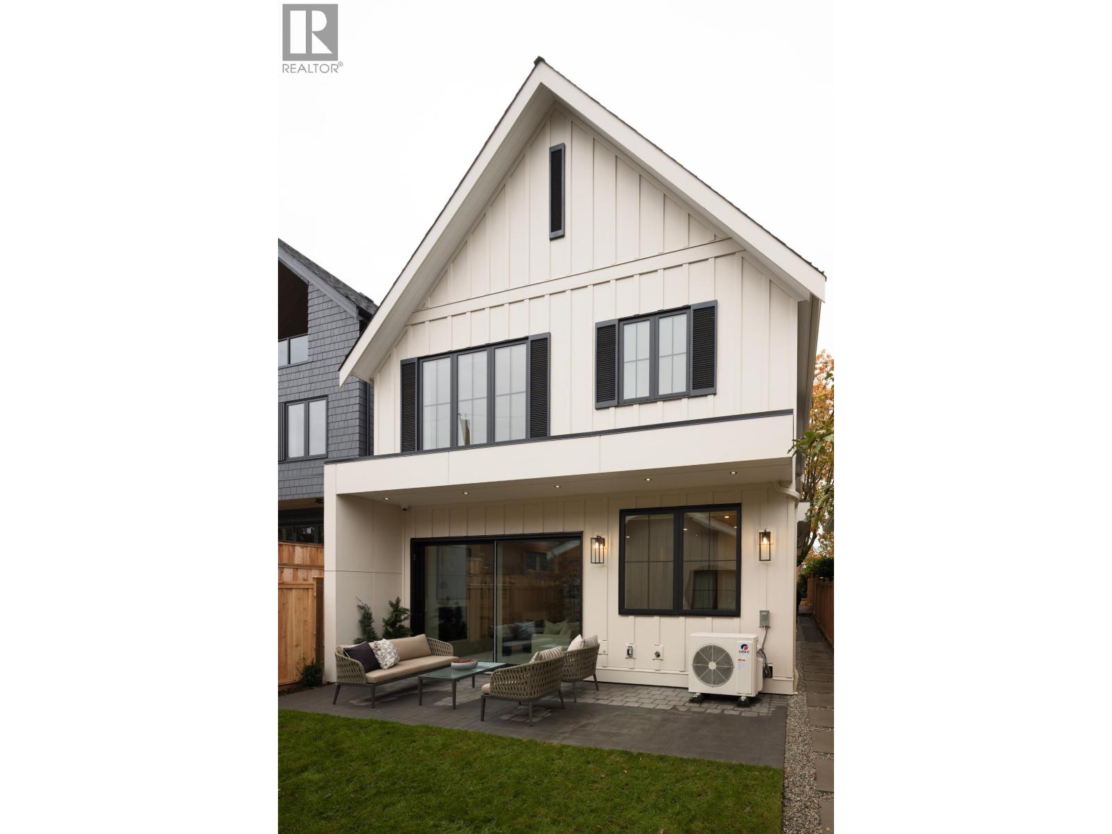 2 3351 W 13th Avenue, Vancouver — photo 35