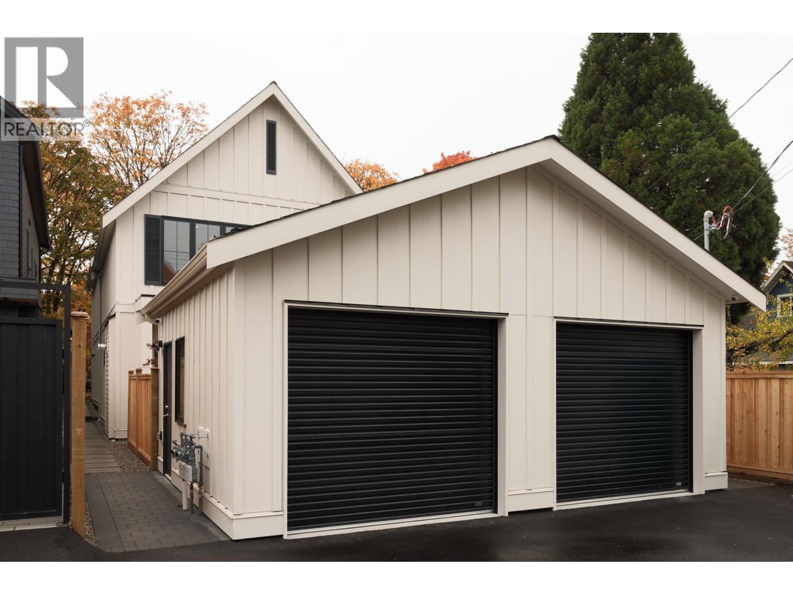2 3351 W 13th Avenue, Vancouver — photo 38