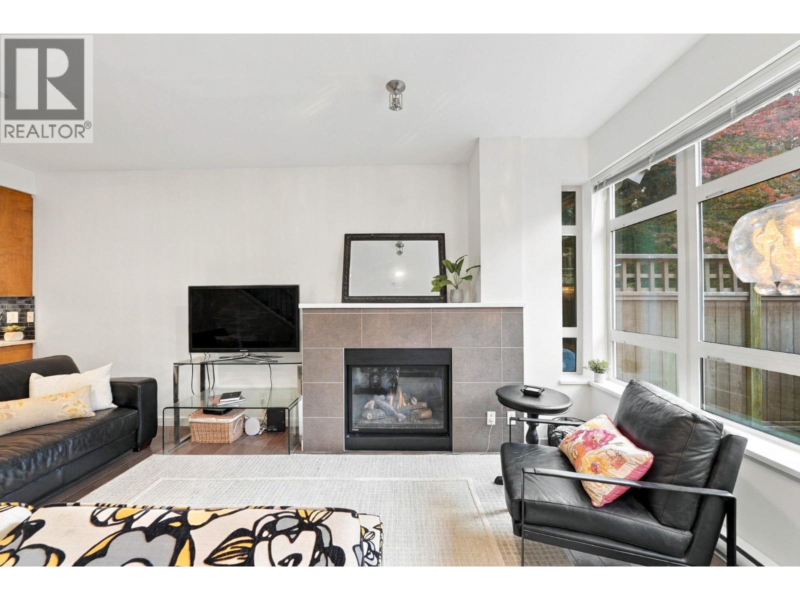 3332 Mt Seymour Parkway, North Vancouver — photo 3