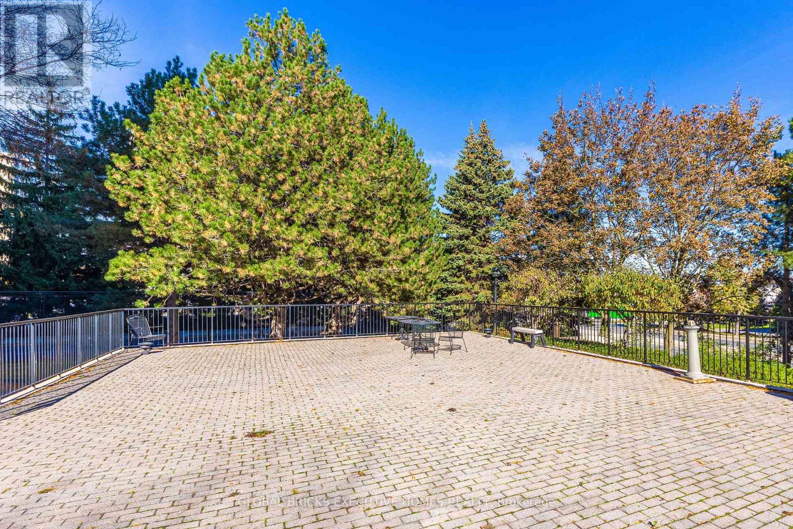1404- 5 Lisa Street, Brampton, ON photo 44