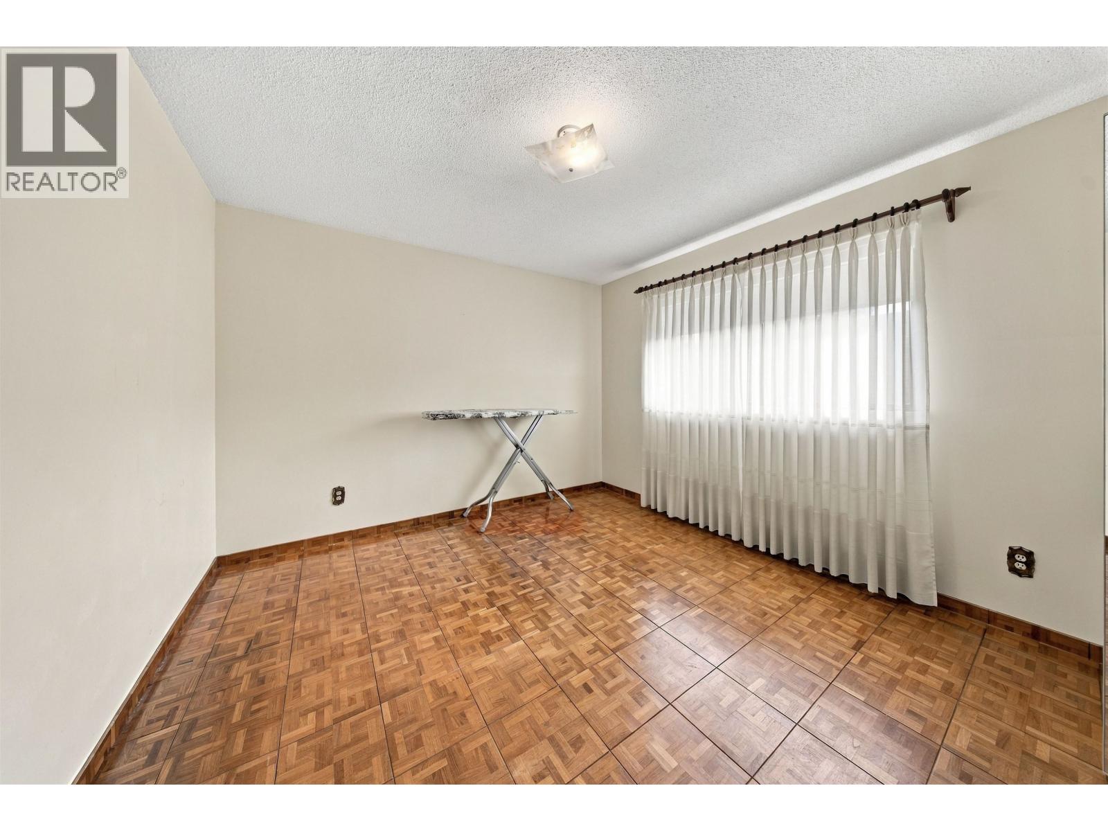 4052 Price Street, Burnaby — photo 14