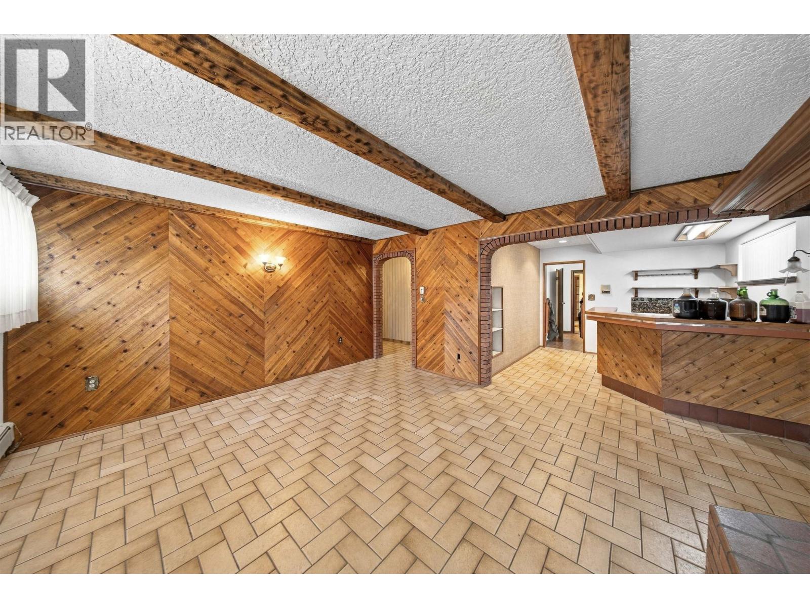 4052 Price Street, Burnaby — photo 17