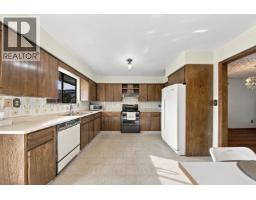 4052 Price Street, Burnaby, BC V5G2L6 Photo 10