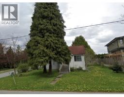4910 Willingdon Avenue, Burnaby, BC V5G3H8 Photo 6