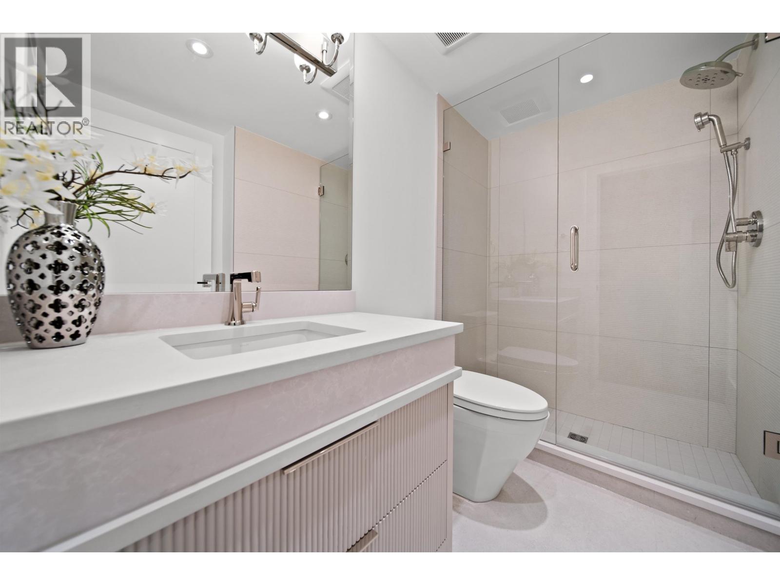 5595 Mackenzie Street, Vancouver — photo 22
