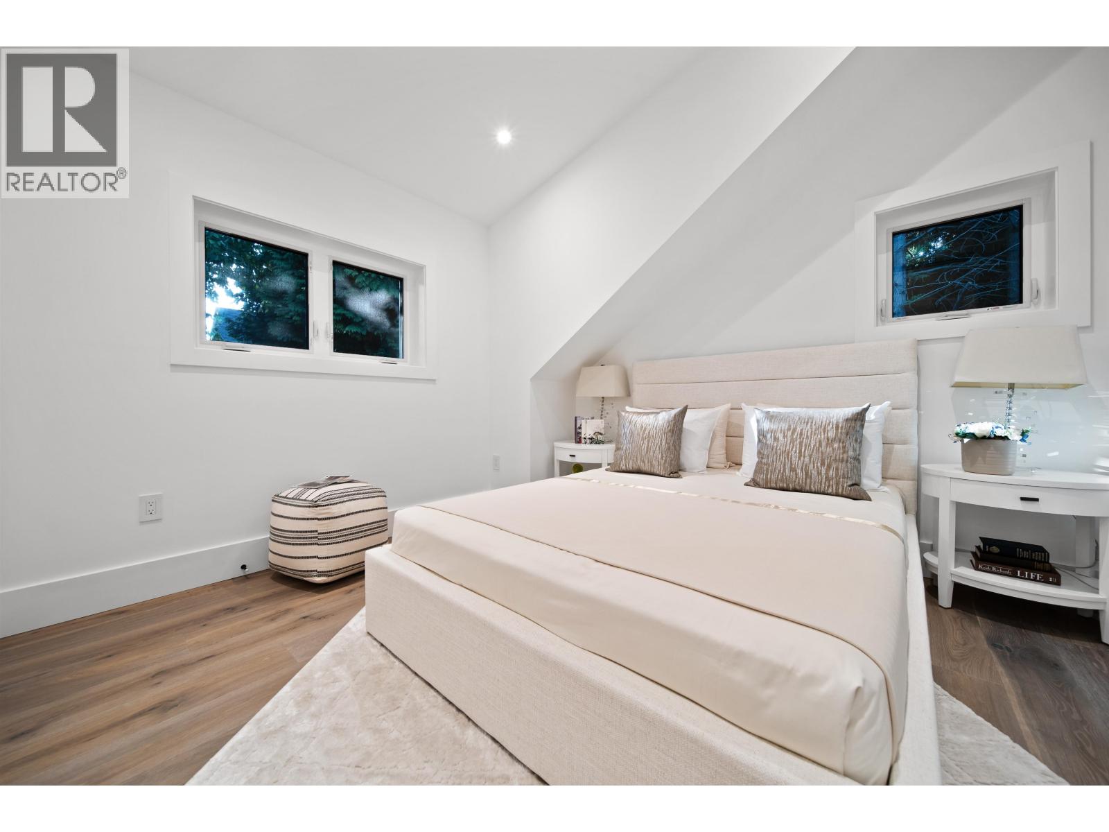 5595 Mackenzie Street, Vancouver — photo 24