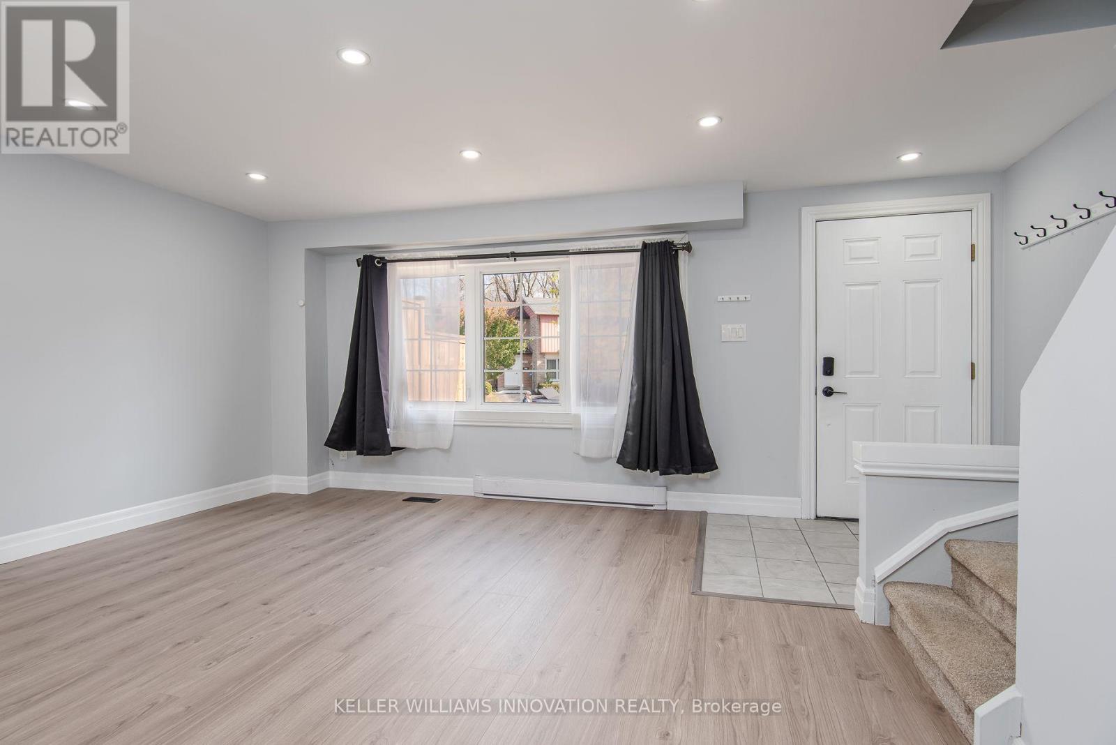 530 Parkview Crescent, Cambridge, ON photo 4
