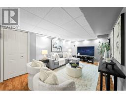 1049 Timberland Crescent, Oshawa, ON L1K2L9 Photo 15