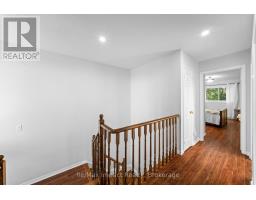 1049 Timberland Crescent, Oshawa, ON L1K2L9 Photo 9