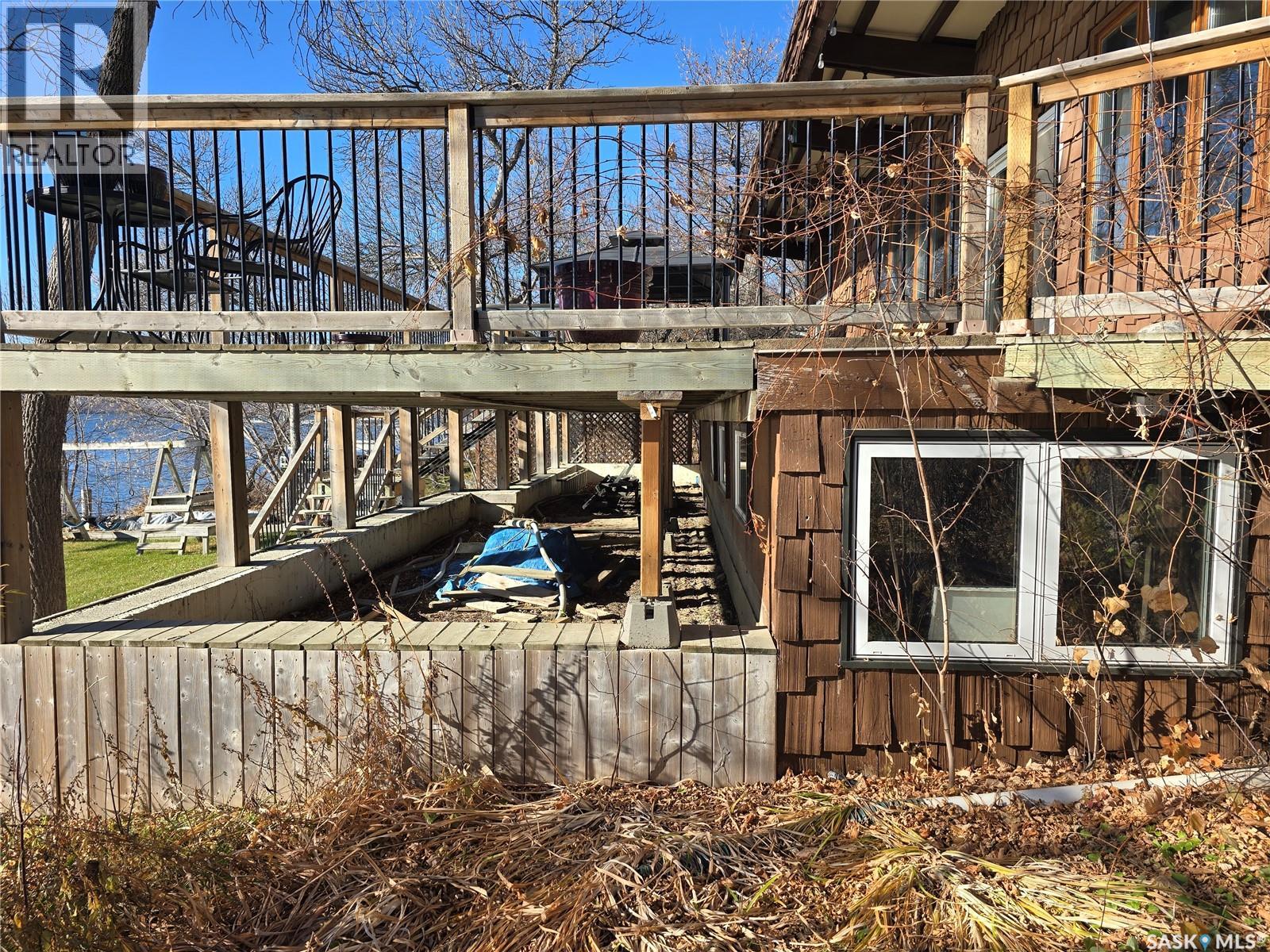 208-210 Criddle AVENUE, Crooked Lake — photo 17