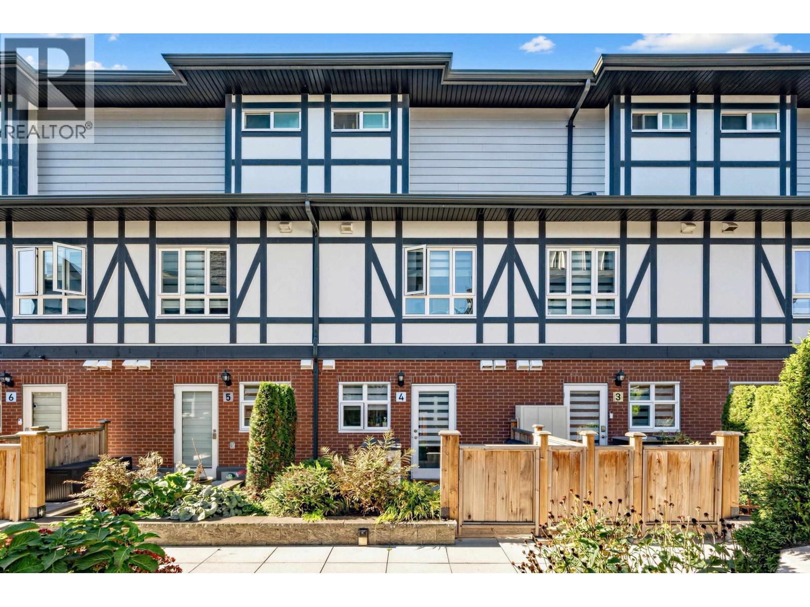 4 6988 Griffiths Avenue, Burnaby — photo 4