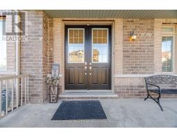 Family room - 104 Sutcliffe Way, New Tecumseth, ON L9R0N9 Photo 7