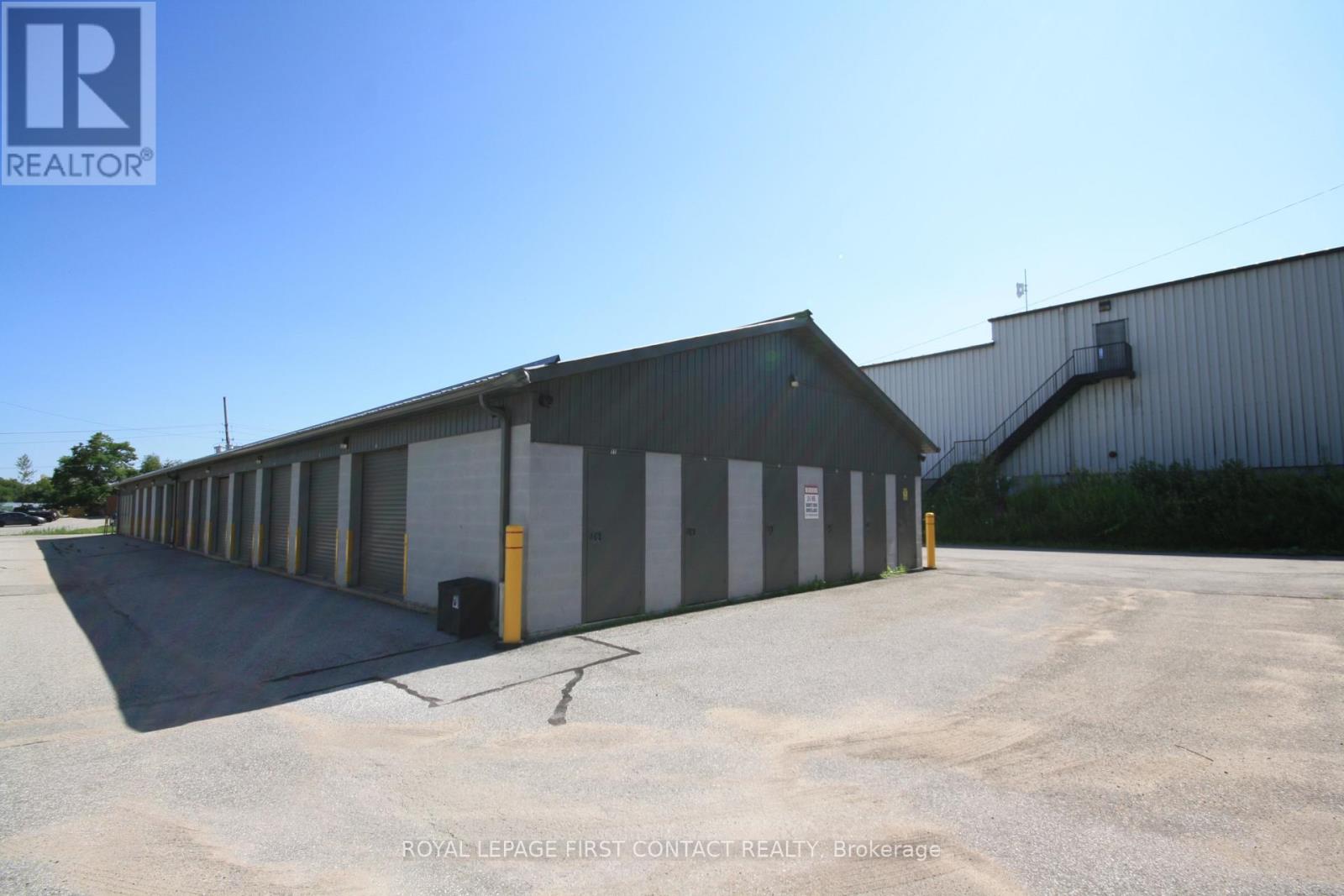Address on file, Barrie photo 6