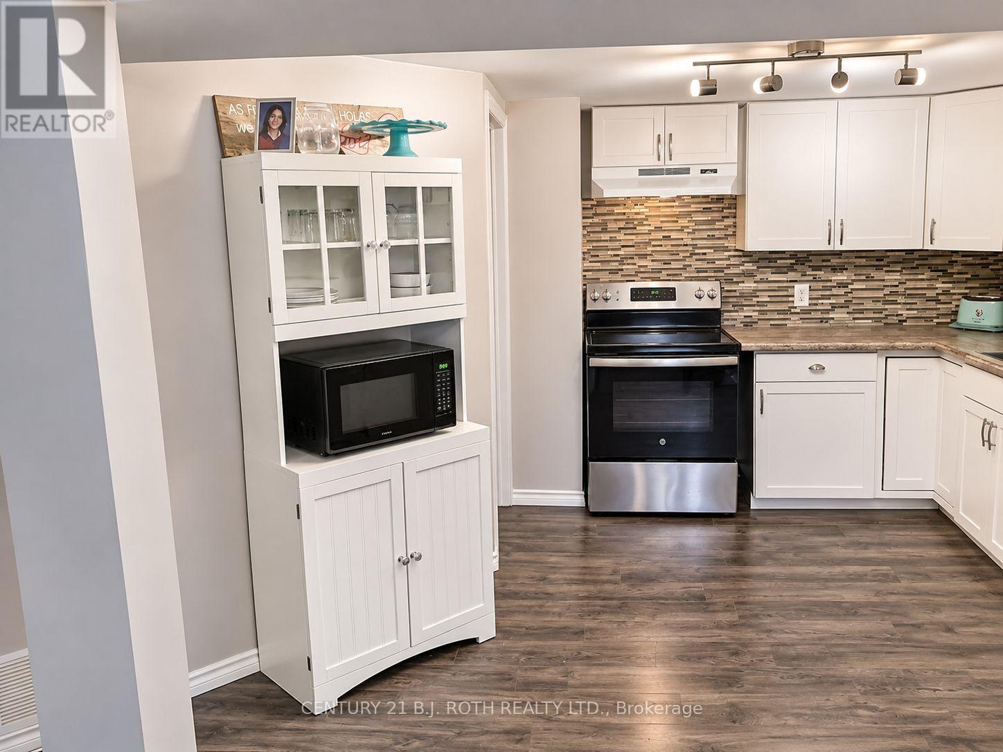 120 Marshall Street, Barrie photo 3