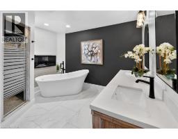 110 Cove Crescent, Stoney Creek, ON L8E5A2 Photo 25