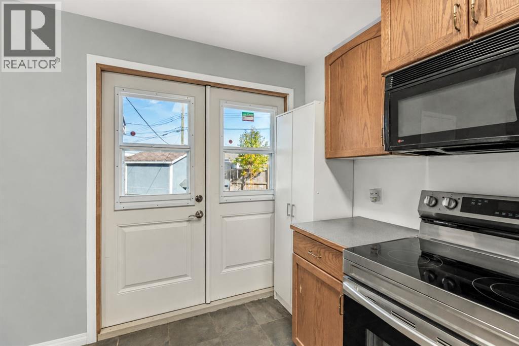 4908 Moore Street, photo 25 of 50