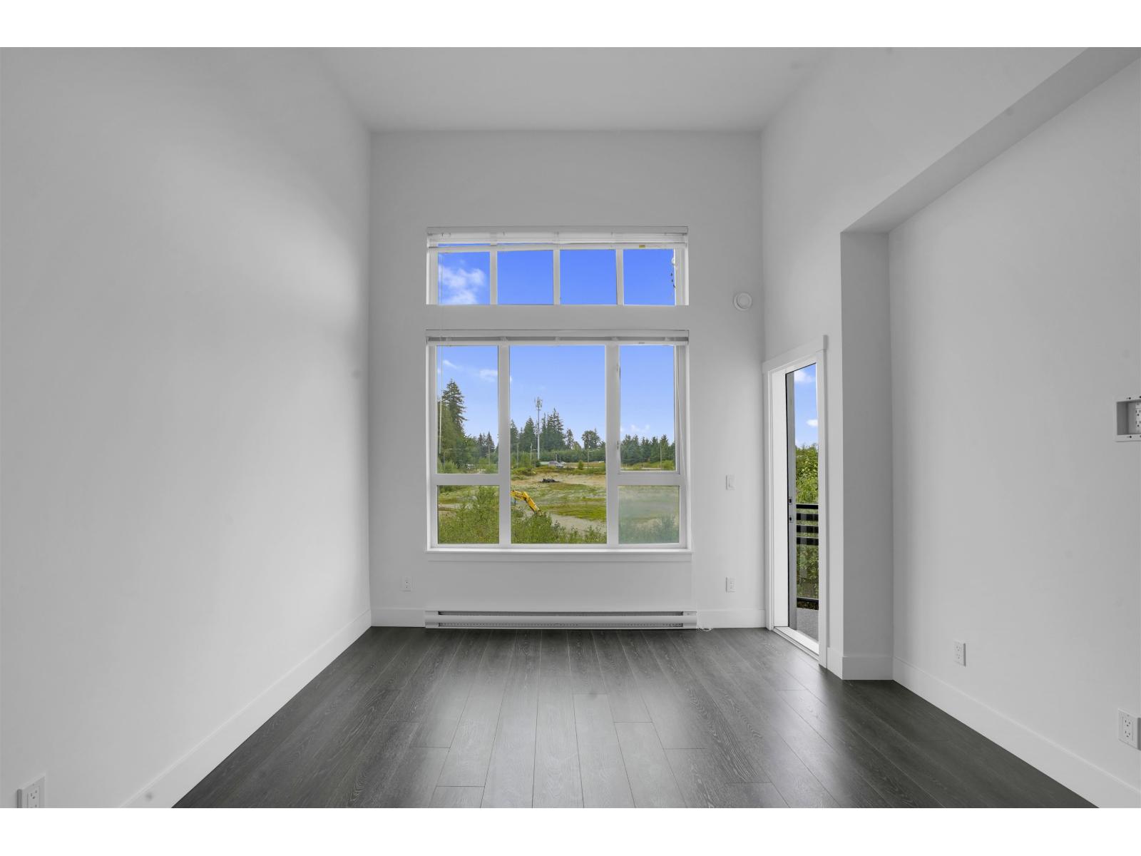 504 9983 E Barnston Drive, Surrey — photo 6