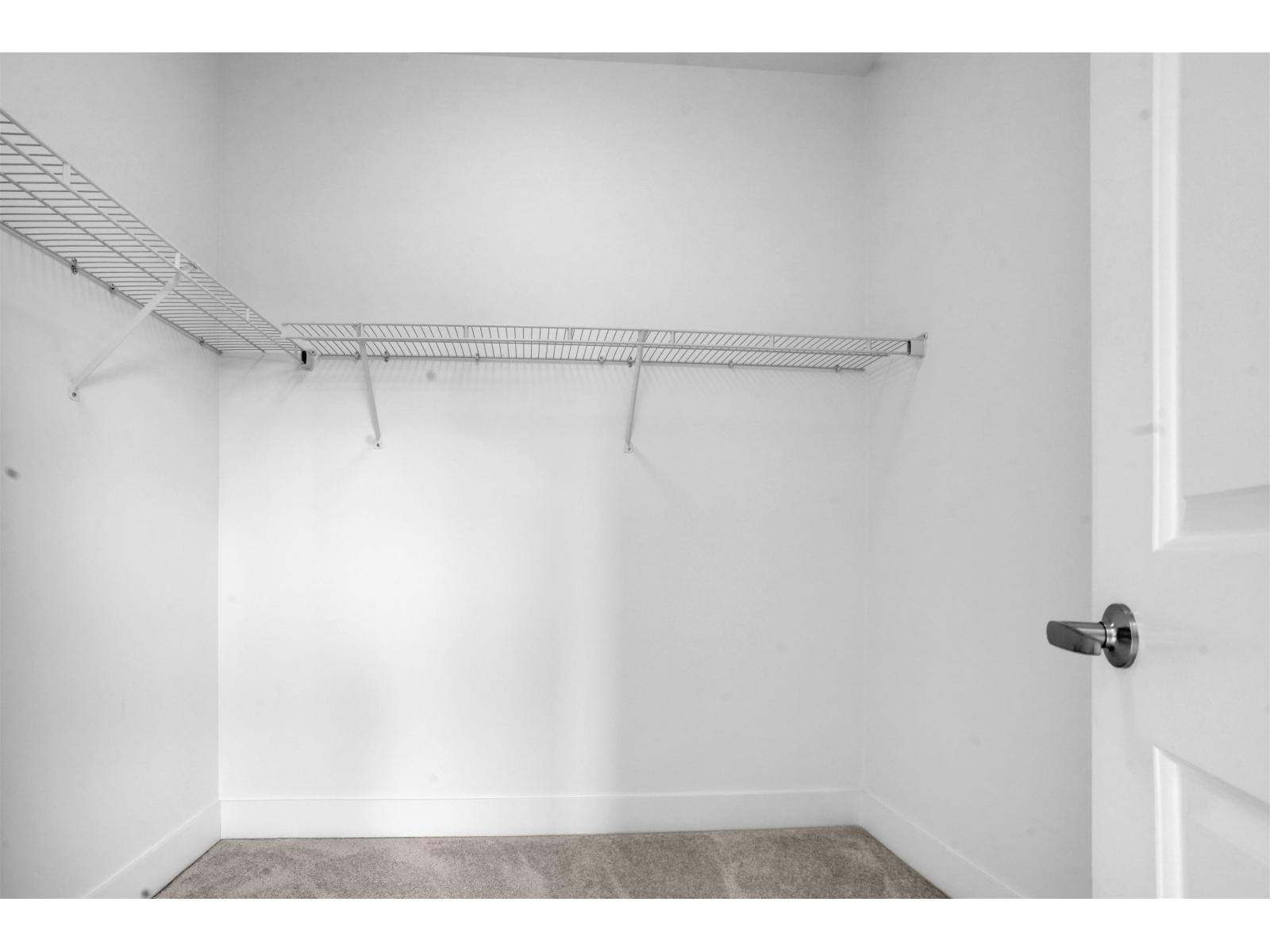 504 9983 E Barnston Drive, Surrey — photo 11