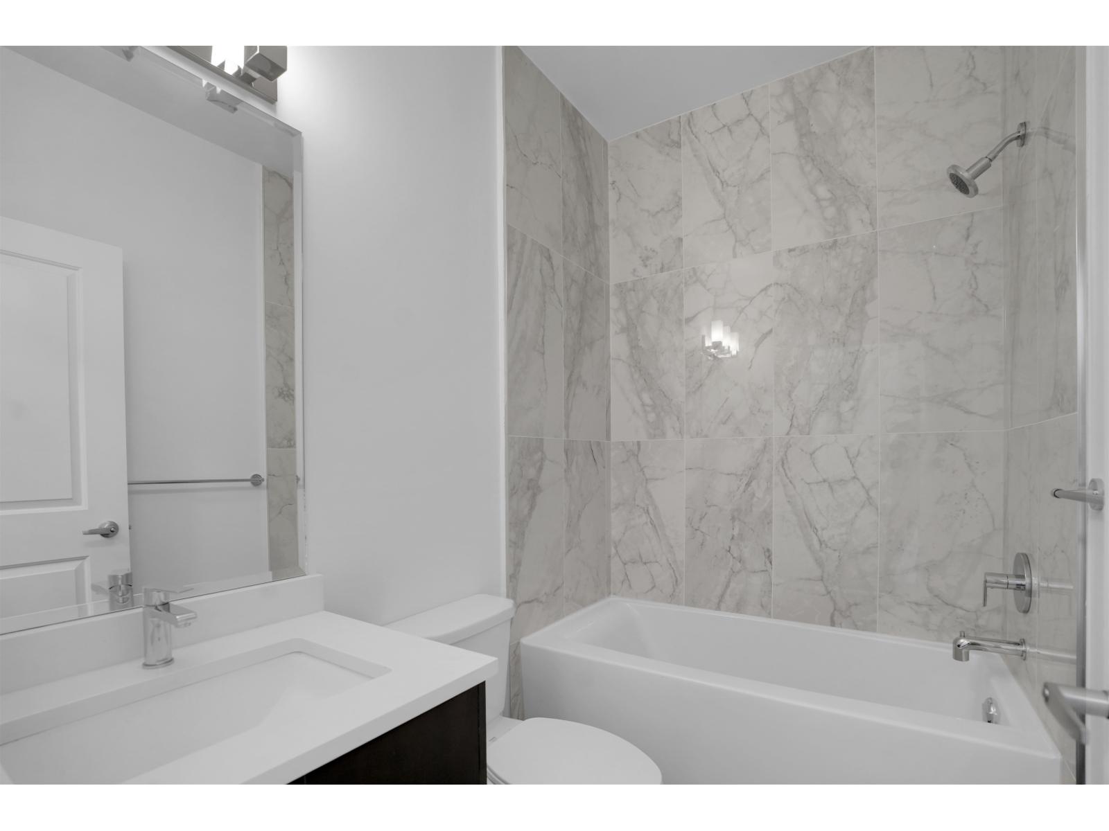 504 9983 E Barnston Drive, Surrey — photo 12