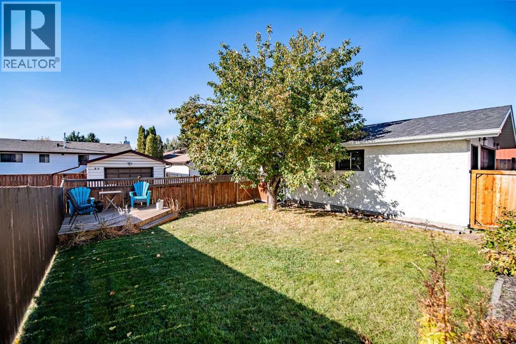 112 Carroll Crescent, photo 9 of 50