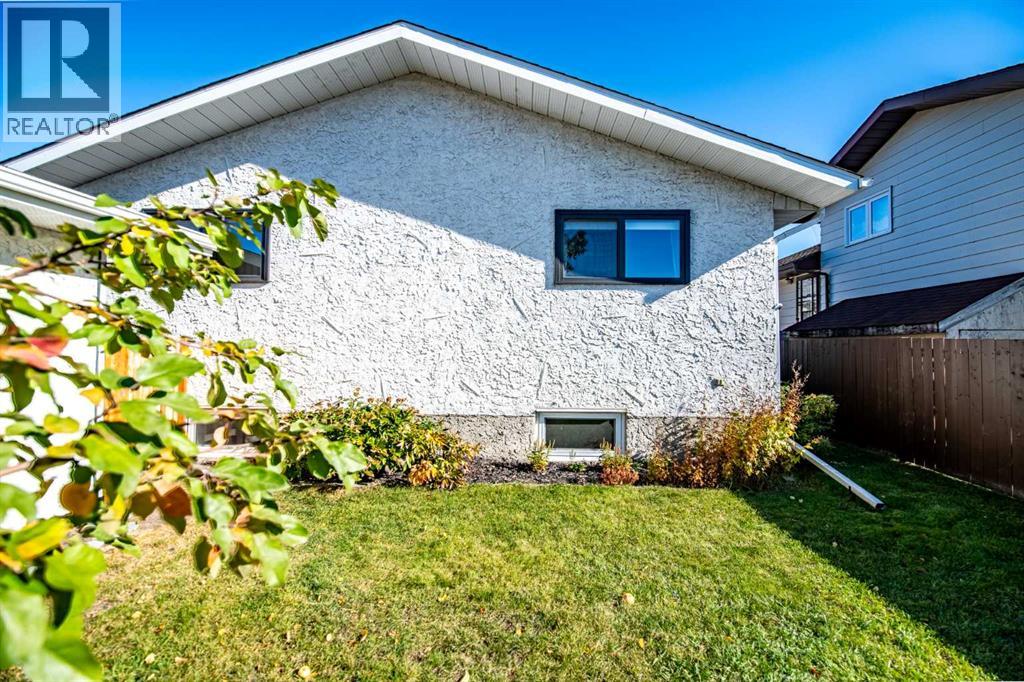 112 Carroll Crescent, photo 45 of 50