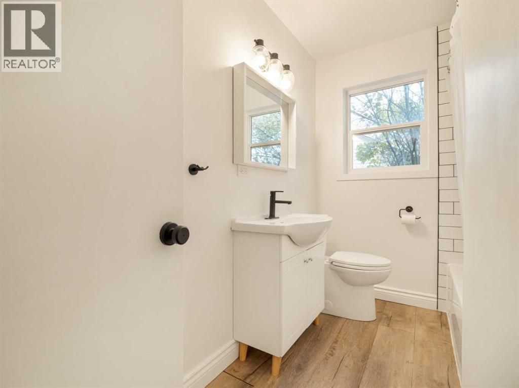 953 12 Street S, Lethbridge — photo 16