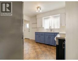 953 12 Street S, Lethbridge, AB T1J2S8 Photo 21