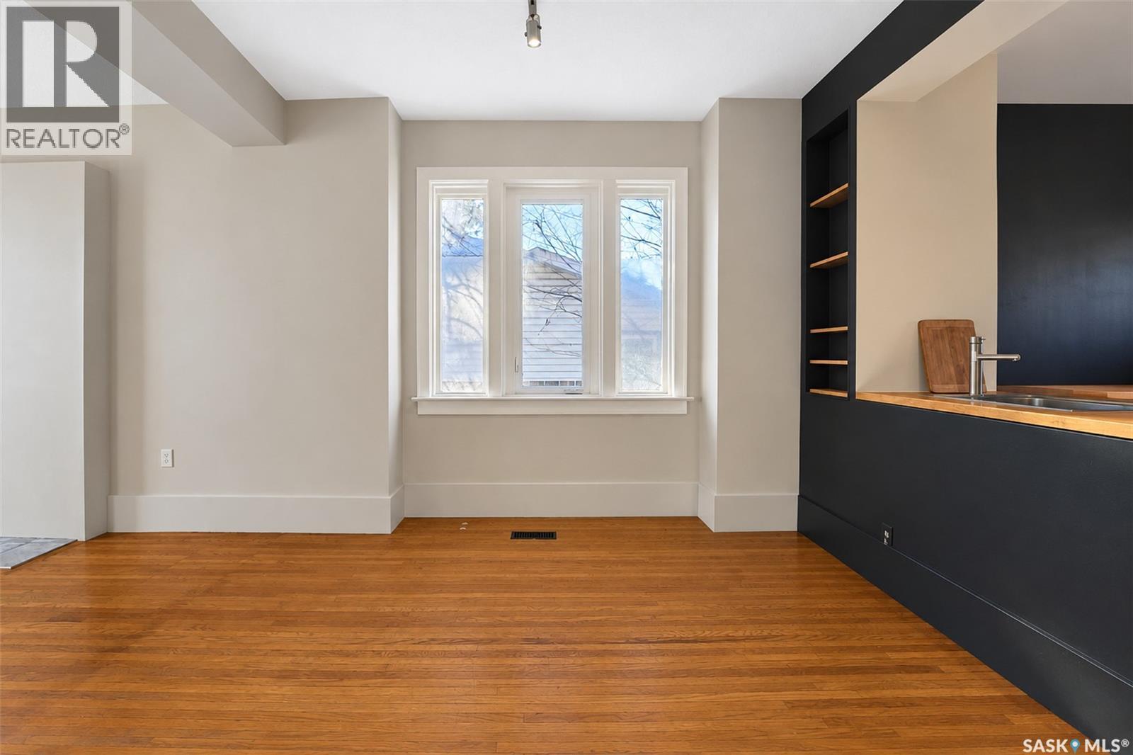 1125 B AVENUE N, Saskatoon — photo 8