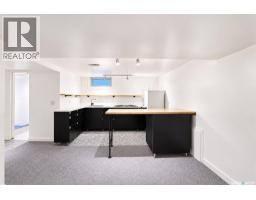 1125 B Avenue N, Saskatoon, SK S7L1G2 Photo 35