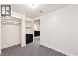 1125 B Avenue N, Saskatoon, SK S7L1G2 Photo 46