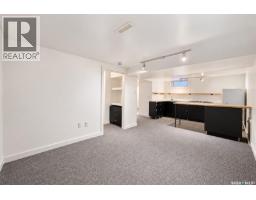 1125 B Avenue N, Saskatoon, SK S7L1G2 Photo 47