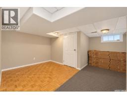 1125 B Avenue N, Saskatoon, SK S7L1G2 Photo 49