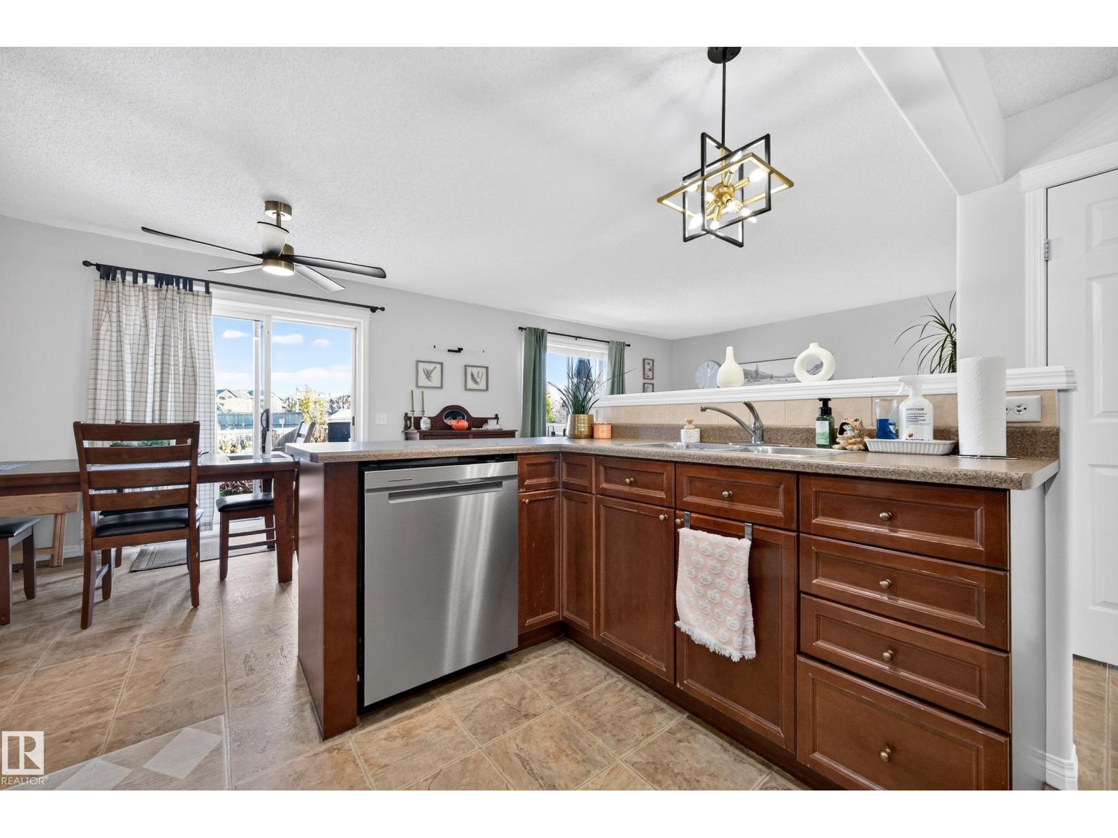 39 APPLETON CR, Sherwood Park — photo 16
