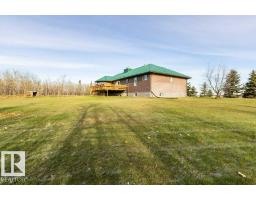 Bedroom 4 - 57524 Rr 270, Rural Westlock County, AB T0G0H0 Photo 9