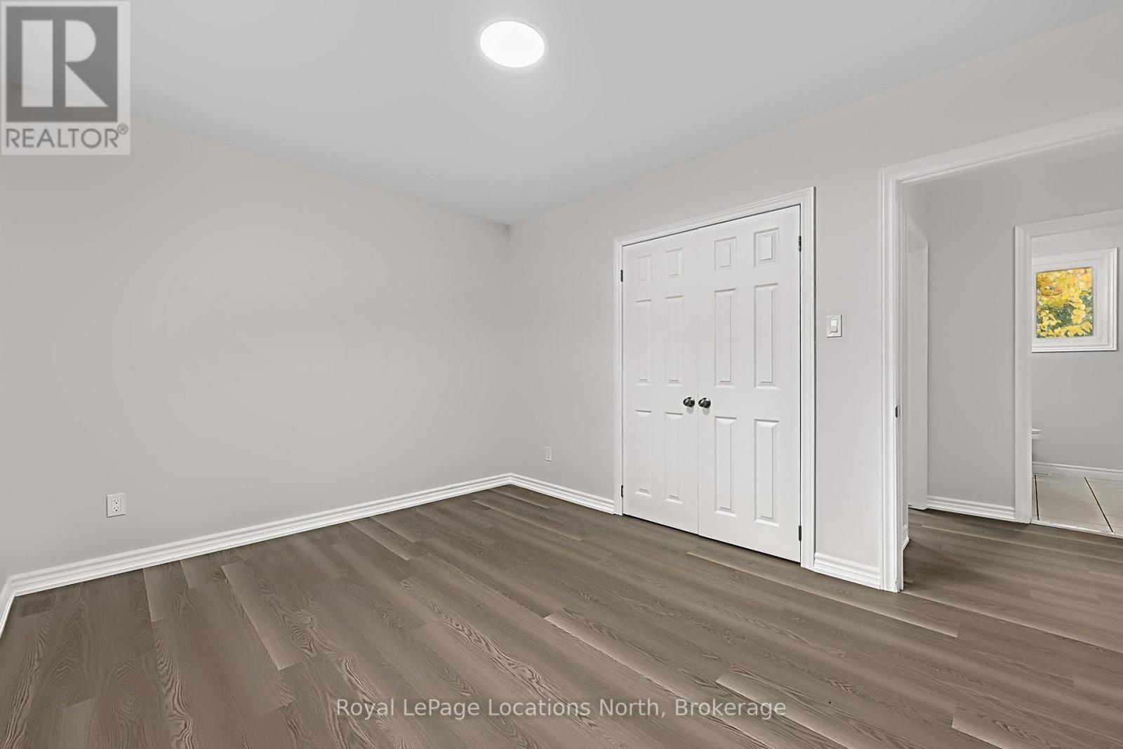 3 Harding Avenue, Barrie photo 22