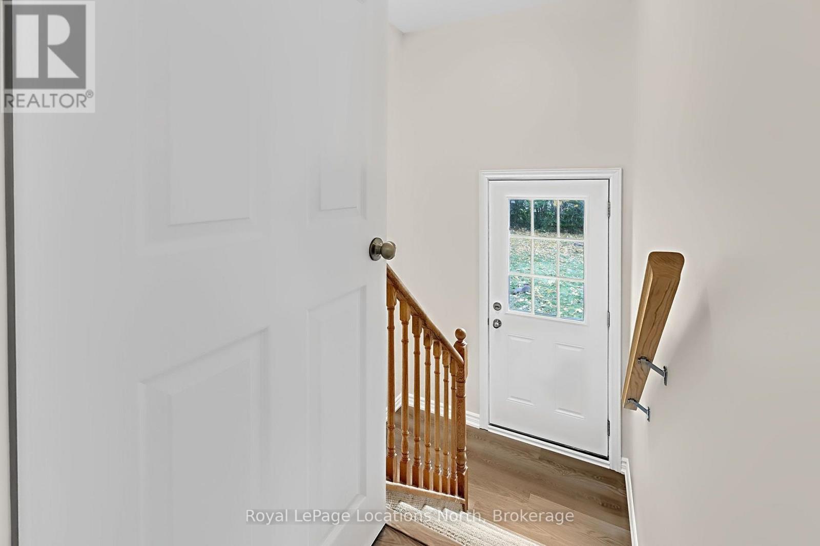3 Harding Avenue, Barrie photo 27