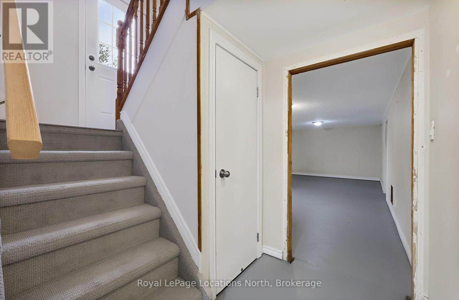 3 Harding Avenue, Barrie photo 28
