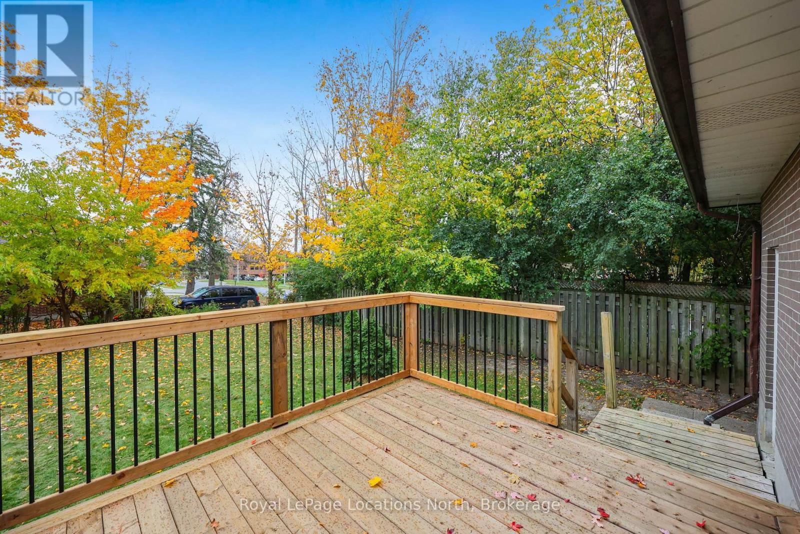 3 Harding Avenue, Barrie photo 39