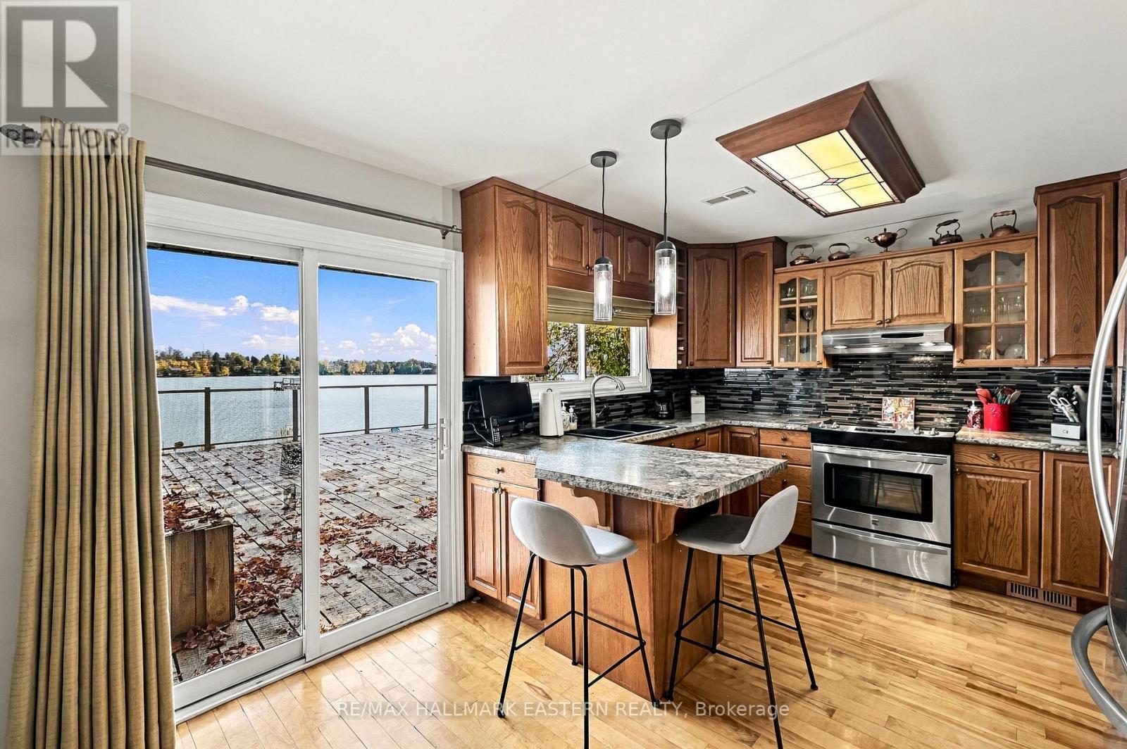 93 Lakeside Drive, Selwyn, ON photo 12