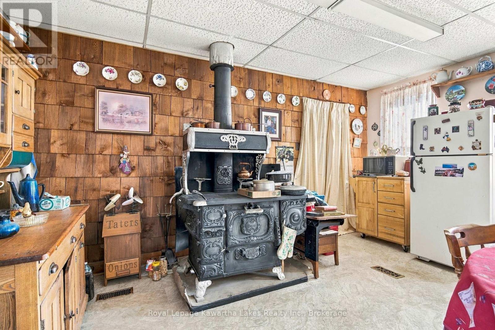 1160 Mount Horeb Road, Kawartha Lakes, ON photo 14