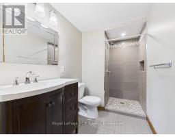 Bathroom - 13 Linden Lane, Kincardine, ON N2Z2X6 Photo 8