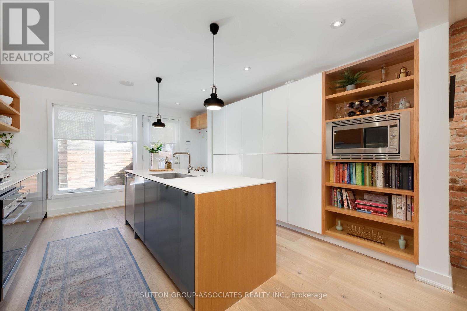 101 Winnett Avenue, Toronto, ON photo 11
