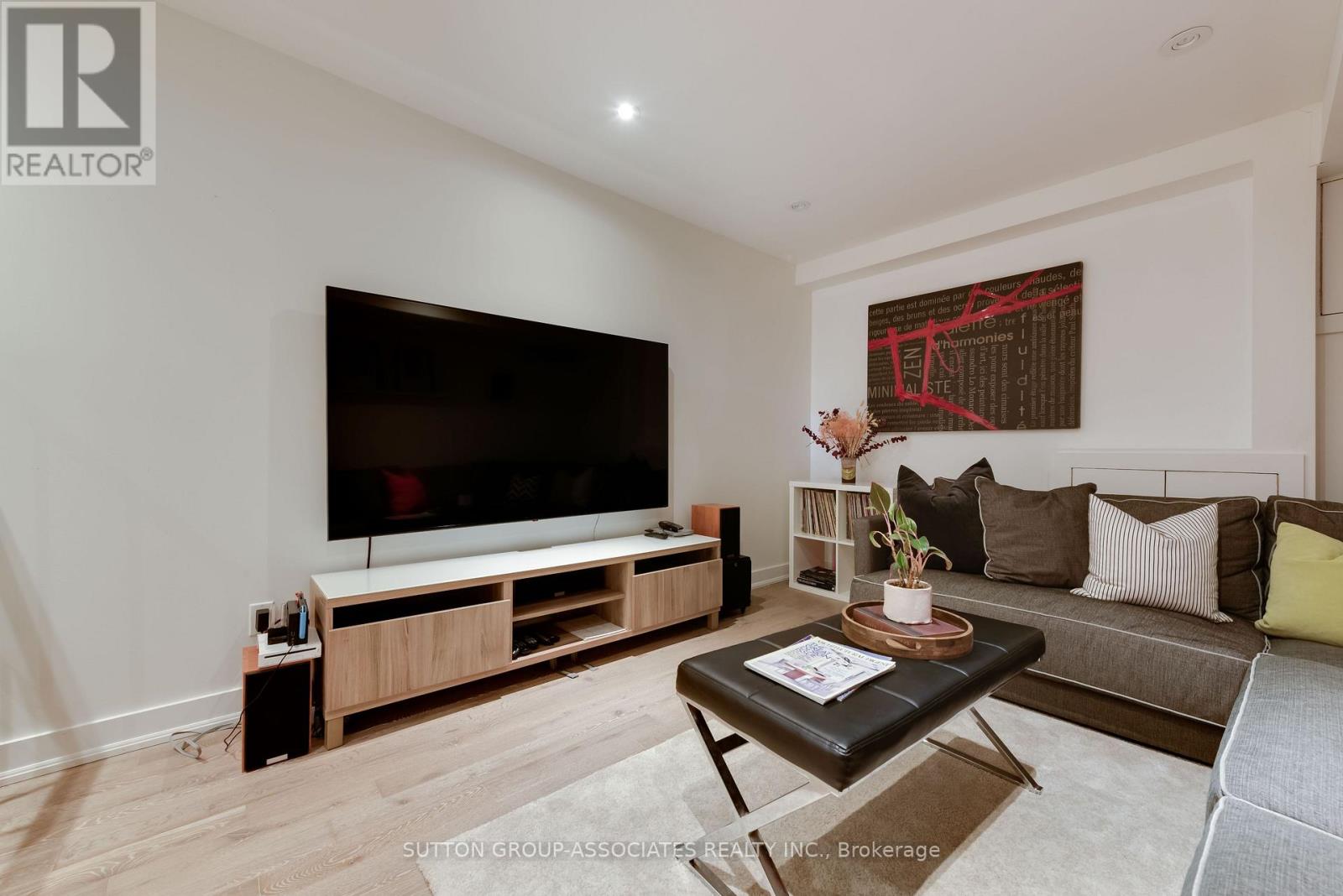 101 Winnett Avenue, Toronto, ON photo 30