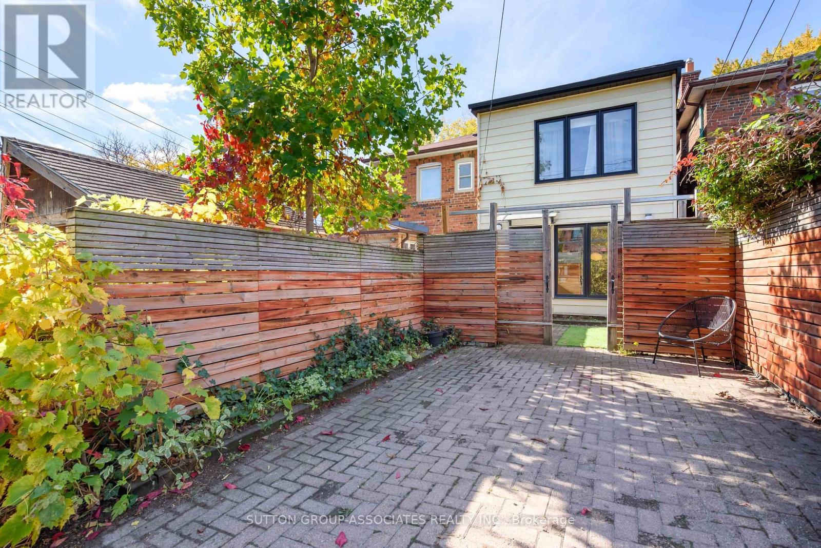 101 Winnett Avenue, Toronto, ON photo 36